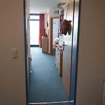 Holiday home Inselblume 02 - Maritime Ferienwohnung, Blick Zum Yachthafen *