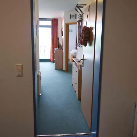 Casa de Férias Inselblume 02 - Maritime Ferienwohnung, Blick Zum Yachthafen *